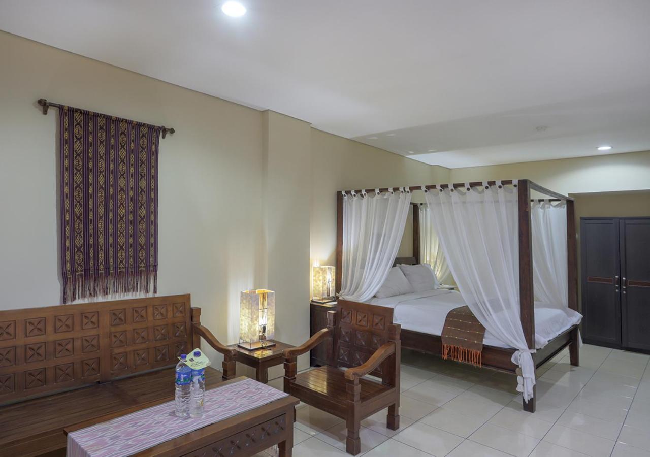 The Jayakarta Suites Komodo Flores Лабуан-Бахо Экстерьер фото