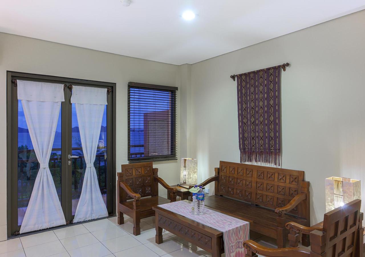 The Jayakarta Suites Komodo Flores Лабуан-Бахо Экстерьер фото