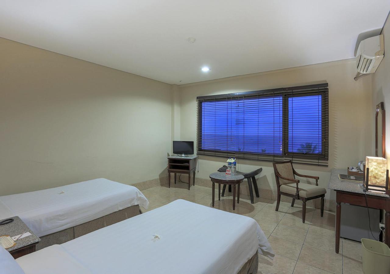 The Jayakarta Suites Komodo Flores Лабуан-Бахо Экстерьер фото